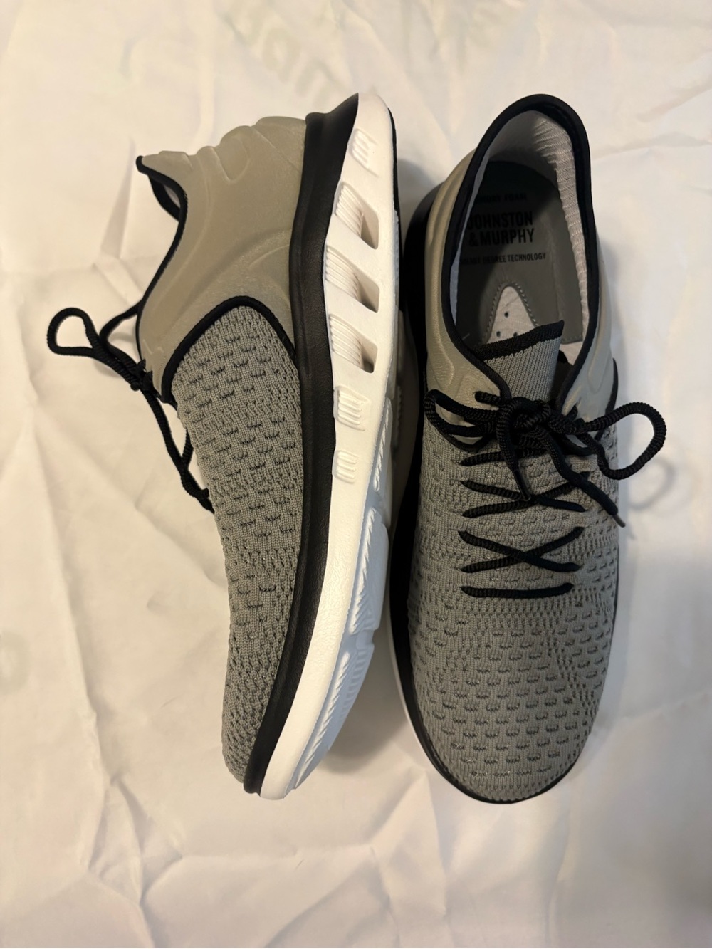 Johnston & Murphy Men's XC4 Knit Sneakers Gray Size 9M (Style 25-9369)